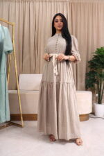 ⁦فستان القطن الفاخر بيج مكسره من وسط ومن اسفل⁩ - الصورة ⁦9⁩