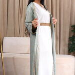 ⁦جلابية جاكار مشجره تيفاني بطبقة داخلية و شريط فصوص⁩ - الصورة ⁦4⁩