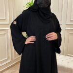 ⁦عبايه كلوش منسوجة بقماش نواعم مطرزه بخيوط اسود مخفى⁩ - الصورة ⁦7⁩