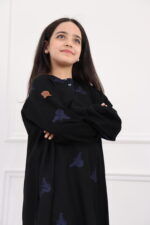 عبايه بناتي بتطريز فرشه كامل بكحلي