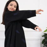 عباية بناتي بتطريز كحلى كامل على شكل ورق شجر