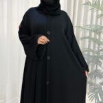 ⁦عبايه كلوش بسحاب مخفى بزراير من امام⁩ - الصورة ⁦4⁩