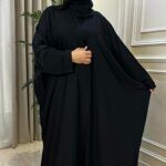 ⁦عبايه نص بشت مطرزه من خلف مبتكره من الموضة⁩ - الصورة ⁦2⁩