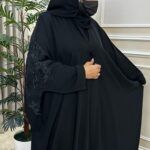 ⁦عبايه نص بشت مطرزه من خلف مبتكره من الموضة⁩ - الصورة ⁦6⁩