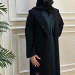 ⁦عبايه مفتوحة بطبقة داخلية بلون زيتى⁩ - الصورة ⁦5⁩
