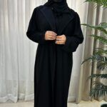⁦عبايه كريب بلياقه و اكمام مكسره من اكتاف⁩ - الصورة ⁦7⁩