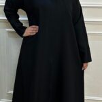 عبايه اماراتي بخيوط مبتكره بلون اسود