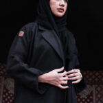 ⁦عباية شتوية رسمية جوخ بقصة ربع كلوش⁩ - الصورة ⁦16⁩