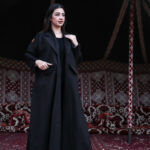 ⁦عباية شتوية رسمية جوخ بقصة ربع كلوش⁩ - الصورة ⁦6⁩