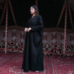 ⁦عبايه شامواه بشت بتطريز اسود على اكتاف⁩ - الصورة ⁦10⁩