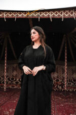 ⁦عباية نص بشت شمواه بتطرير اسود على اكتاف عباية⁩ - الصورة ⁦11⁩