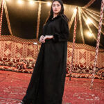 ⁦عبايه شامواه بقبوع فرو و محدده من امام فرو⁩ - الصورة ⁦5⁩