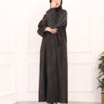 ⁦عبايه شامواه بدقات بكم مفصول مشجره بلاسود⁩ - الصورة ⁦2⁩