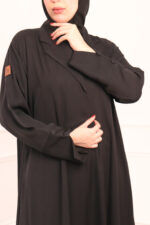 ⁦عبايه بلياقه و كسر كامل من خلف⁩ - الصورة ⁦3⁩