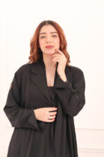 ⁦عبايه بلياقه و كسر كامل من خلف⁩ - الصورة ⁦7⁩