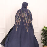 ⁦عبايه شمواه كحلي مطرزه بنحاسي⁩ - الصورة ⁦5⁩