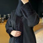 ⁦عبايه شامواه فروه شتوي اسود⁩ - الصورة ⁦6⁩