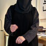 ⁦عبايه بدقات بكم مفصول مشجره بلاسود و نحاسي⁩ - الصورة ⁦8⁩