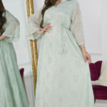 ⁦فستان تيفاني بلياقه و أكمام و سيعه⁩ - الصورة ⁦8⁩