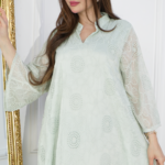 فستان تيفاني بلياقه و أكمام و سيعه