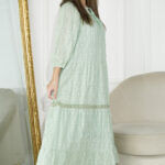 ⁦جلابيه تيفاني بقماش مشجر من نفسه بكم مطاط⁩ - الصورة ⁦6⁩