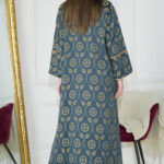 ⁦جلابيه اخضر جاكار مشجره بتصميم طبقتين وشريط فصوص⁩ - الصورة ⁦5⁩