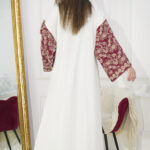 ⁦جلابيه عنابي خليجى باكمام وسيع⁩ - الصورة ⁦4⁩