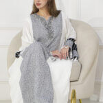 ⁦جلابيه رمادي شك من امام وبكم وسيع كتل⁩ - الصورة ⁦2⁩