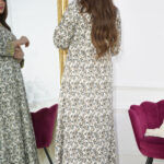 ⁦جلابيه رمادي مخاوير اماراتيه بحلق محدد و فصوص (2)⁩ - الصورة ⁦6⁩