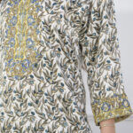 ⁦جلابيه رمادي مخاوير اماراتيه بحلق محدد و فصوص (2)⁩ - الصورة ⁦3⁩