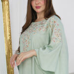 جلابيه تيفاني بخرز من صدر منتد الى اكتاف