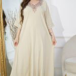 جلابيه بيج خليجى بتطريز شك و فصوص من امام