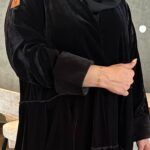⁦عباية مخمل بطبقات مكسره من الاسفل و مرتبه⁩ - الصورة ⁦8⁩