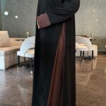 ⁦عباية شامواه ربع كلوش محدده ببني و بأكمام معصم⁩ - الصورة ⁦8⁩