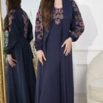 جلابيه كحلي بطبقه داخليه و تطريز من الصدر ممتده على اكتاف