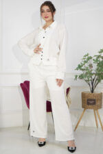 ⁦طقم كاجوال أبيض تتكون من قطعتين بأكمام طويلة وبنطلون طويل⁩ - الصورة ⁦5⁩