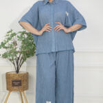 طقم كاجوال سماوي تتكون من قطعتين بأكمام قصيرة وبنطلون طويل