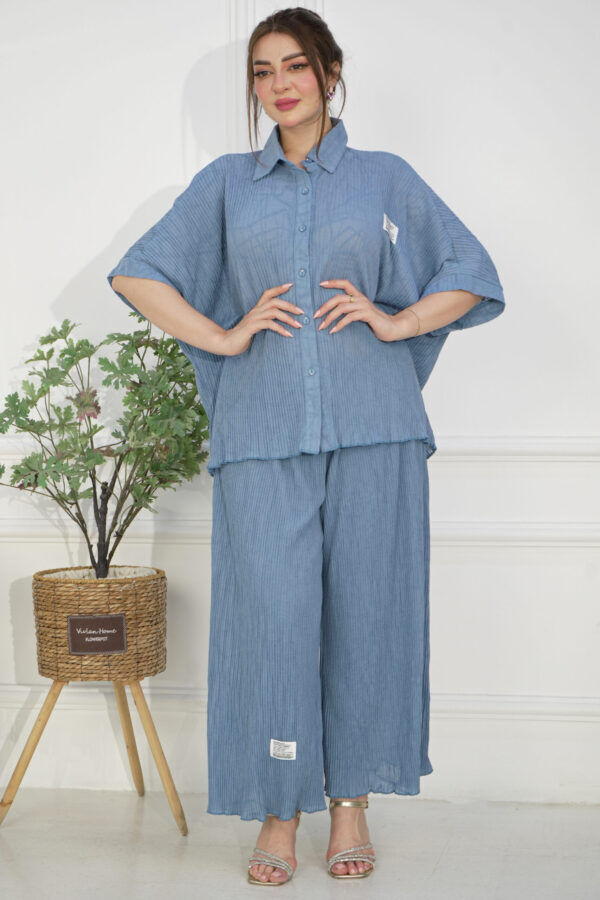 ⁦طقم كاجوال سماوي تتكون من قطعتين بأكمام قصيرة وبنطلون طويل⁩ - الصورة ⁦2⁩
