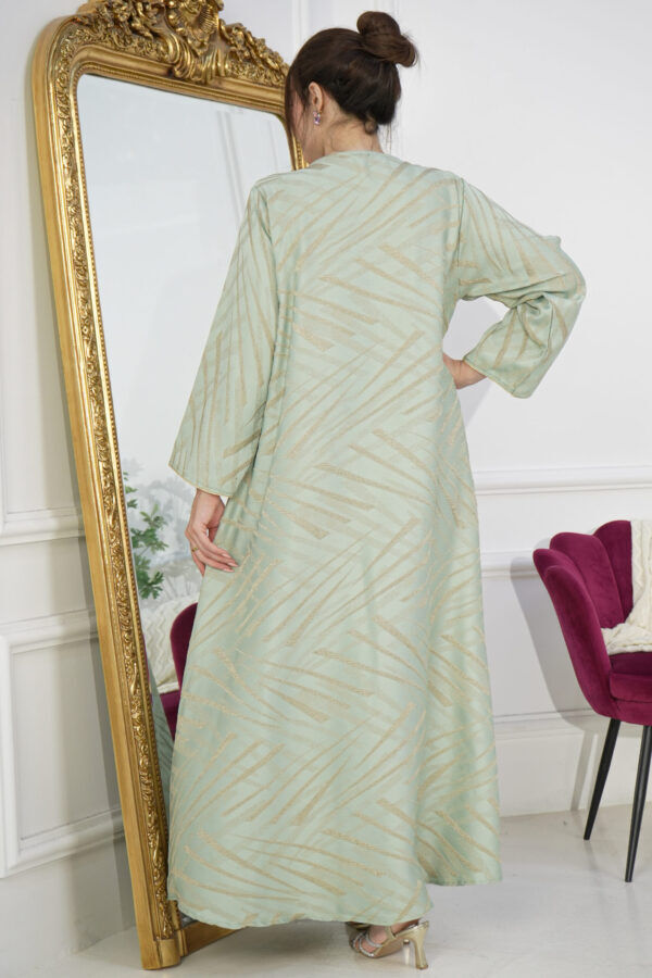 ⁦جلابيه تيفاني جاكار مطرزه من بشك من امام⁩ - الصورة ⁦5⁩