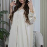 ⁦جلابية مغربي بيج بتطريز خرز لامع⁩ - الصورة ⁦3⁩