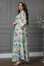 ⁦جلابيه تيفاني مرسومه بورود ملون و كبس لولو⁩ - الصورة ⁦4⁩