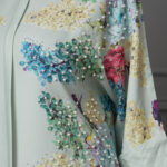 جلابيه تيفاني مرسومه بورود ملون و كبس لولو