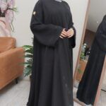 ⁦عباية كلوش منسوجة بقماش نواعم مطرزه بخيوط مخفى⁩ - الصورة ⁦7⁩