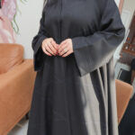 عباية كلوش منسوجة بقماش منى ميد  مطرزه بخيوط مخفى