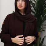 ⁦عبايه بني ناعمة بكسرة من الخلف⁩ - الصورة ⁦3⁩