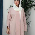 ⁦عبايه وردي ناعمة بكسرة من الخلف⁩ - الصورة ⁦7⁩