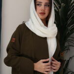 ⁦عبايه زيتي ناعمة بكسرة من الخلف⁩ - الصورة ⁦6⁩