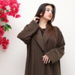 ⁦عبايه لياقه زيتي بكسر من اجناب⁩ - الصورة ⁦9⁩