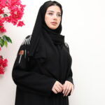 ⁦عبايه اسود بشك اسود وابيض من اكتاف⁩ - الصورة ⁦5⁩