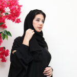 ⁦عباية بشت بتطريز اسود بشك على اكتاف⁩ - الصورة ⁦6⁩